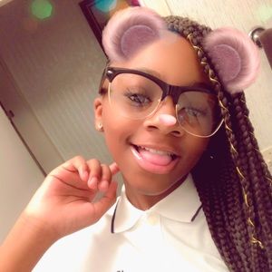 Meet your Posher, Torianna